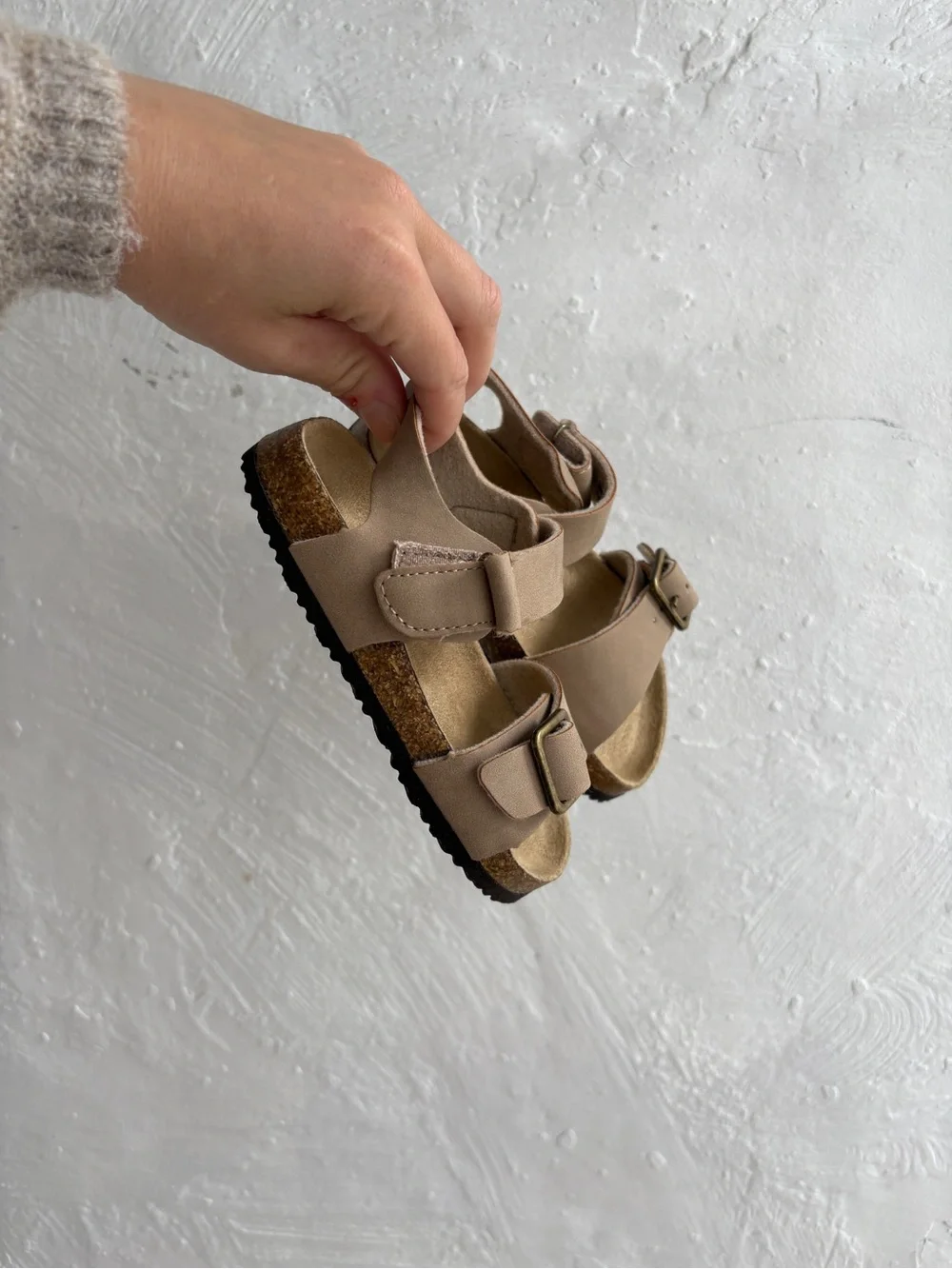 Children’s place toddlers neutral sandals